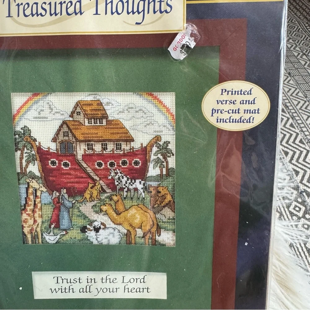 Treasured Thoughts Vintage 1997 Cross‎ Stitch Kit - Green and Red Noah’s Ark